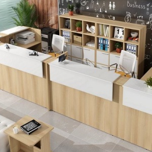 Клиентов встречает «ДУБЛИН»